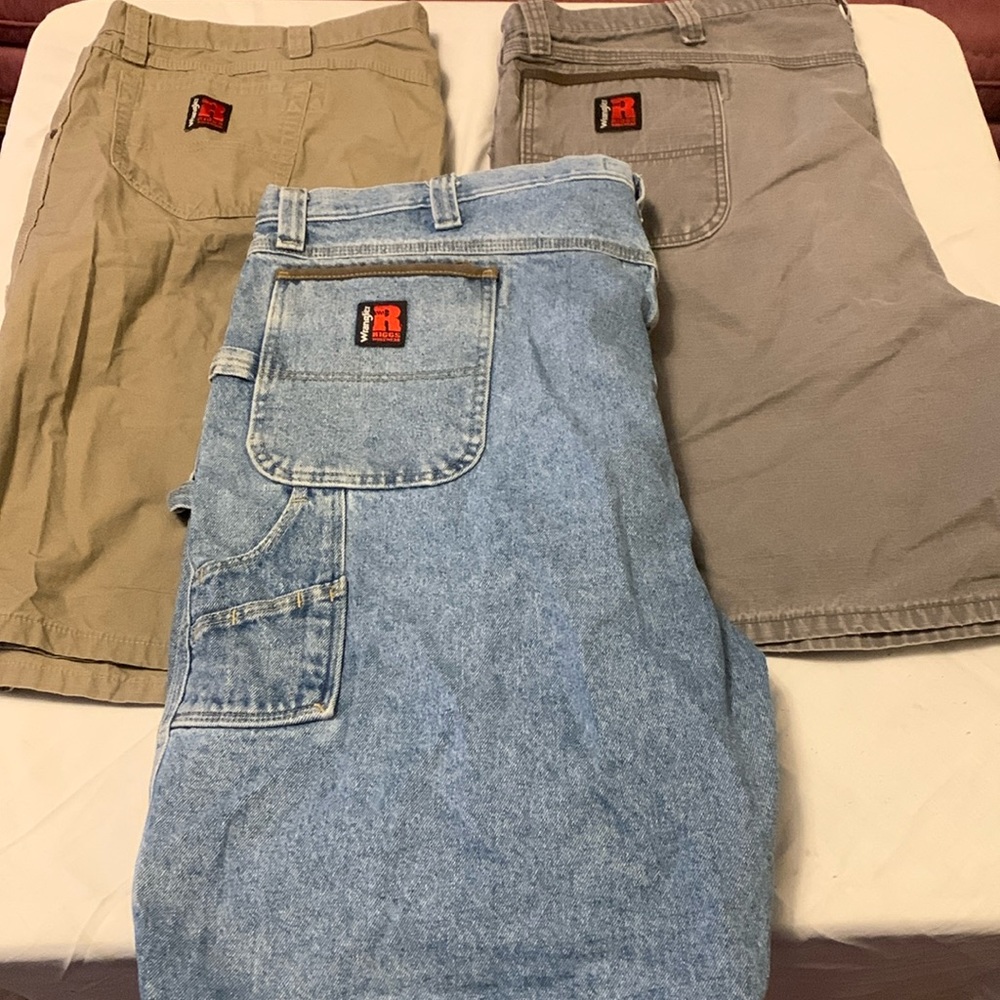 3 pairs men’s Riggs work wear by wrangler shorts used 48 inch waist